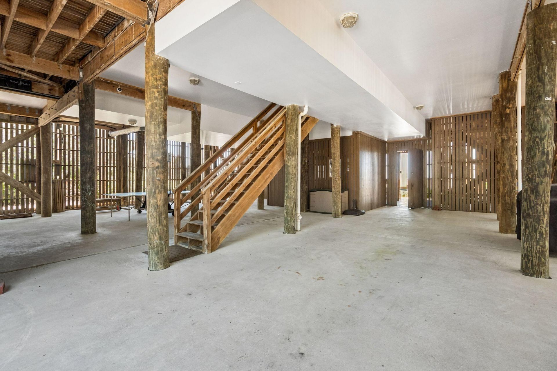 304 Ocean Boulevard Photo 128