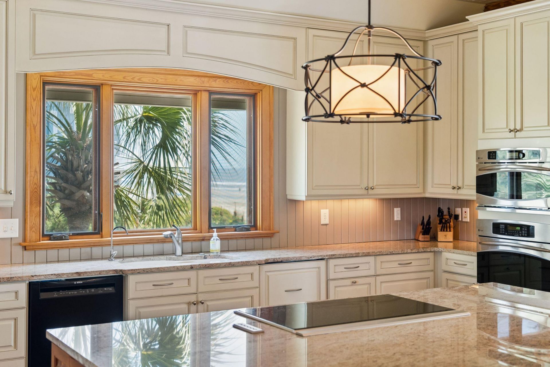 304 Ocean Boulevard Photo 15