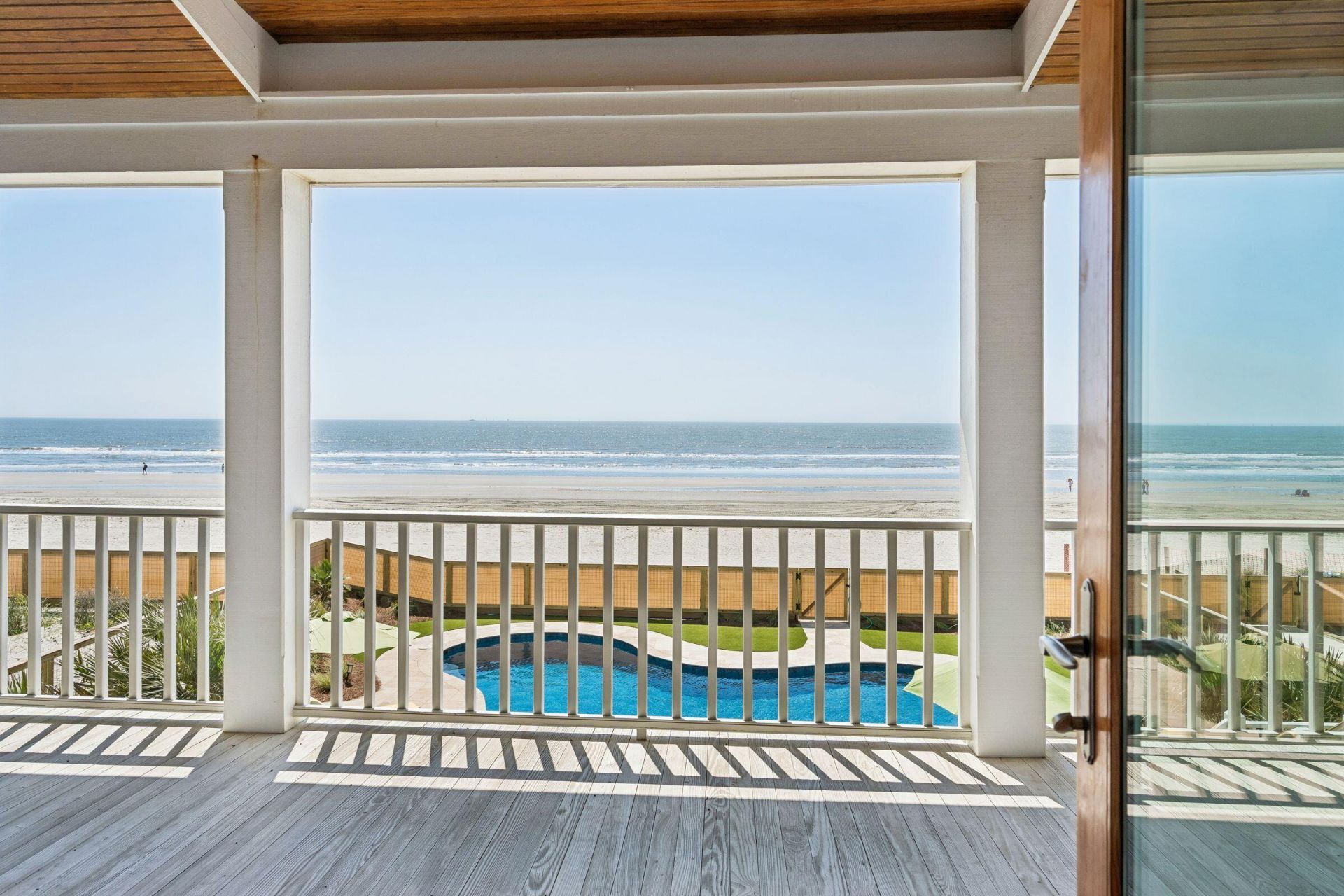 304 Ocean Boulevard Photo 37