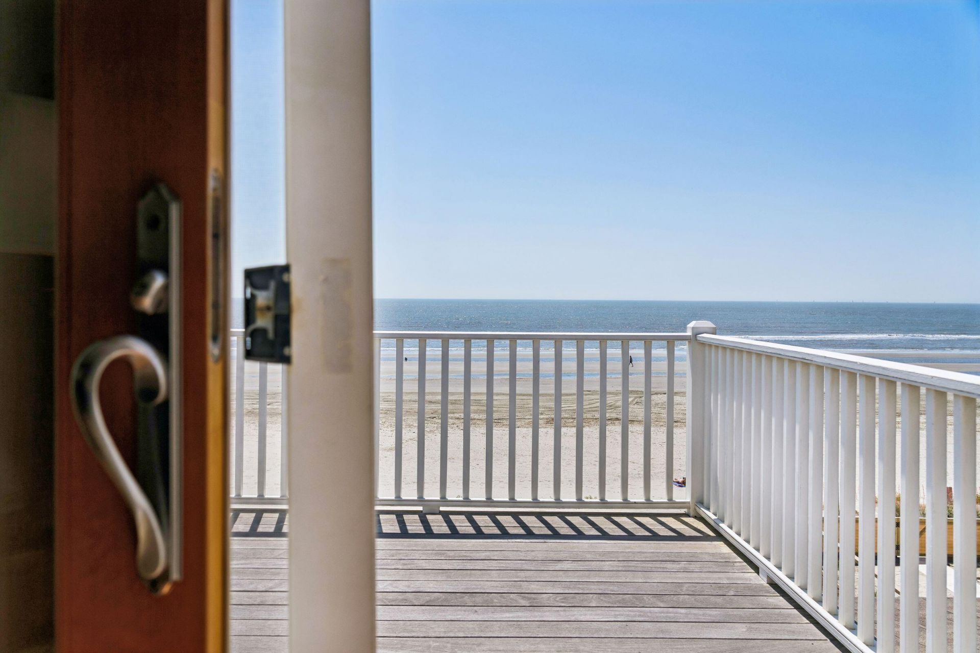 304 Ocean Boulevard Photo 38