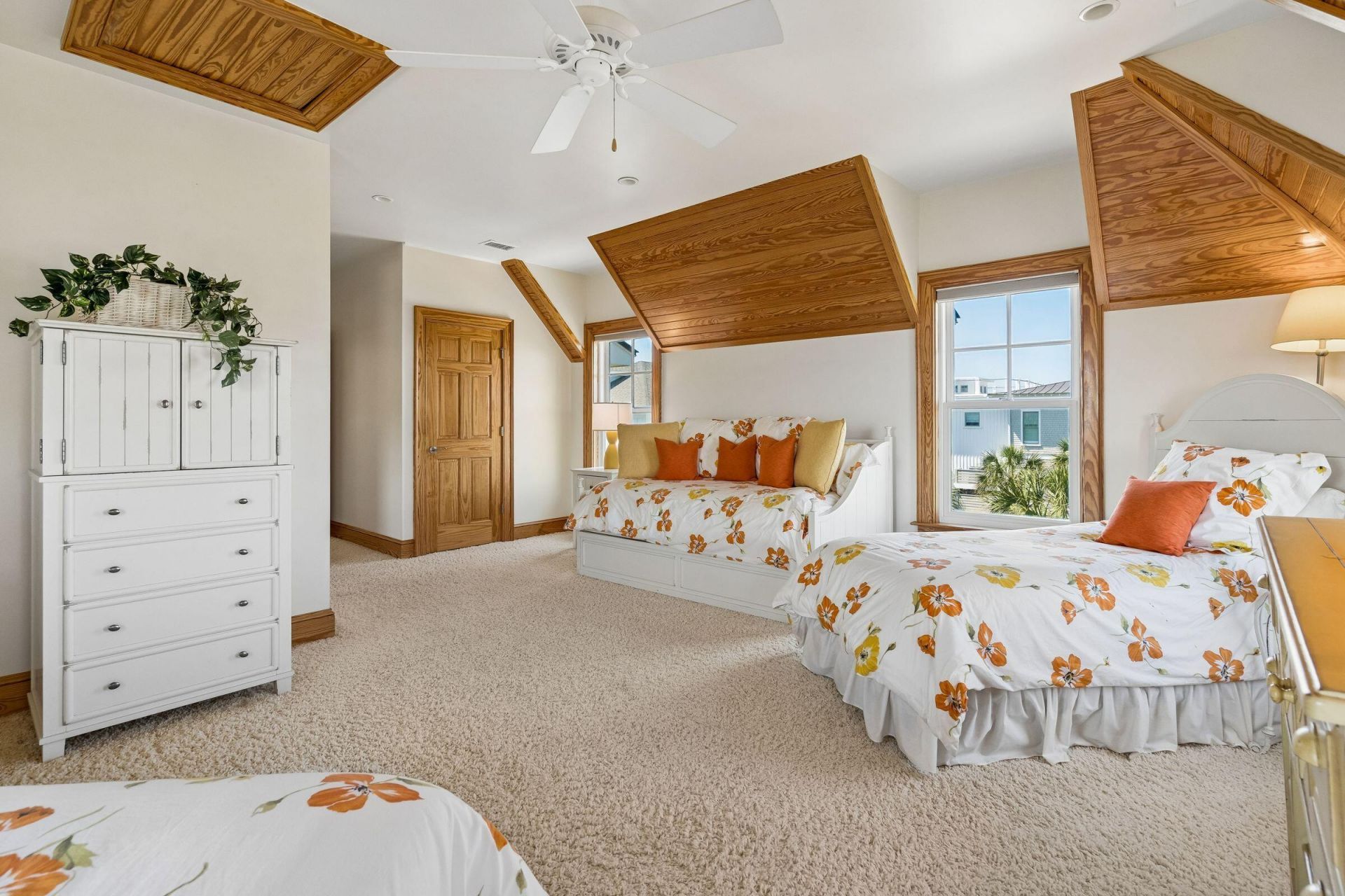 304 Ocean Boulevard Photo 81