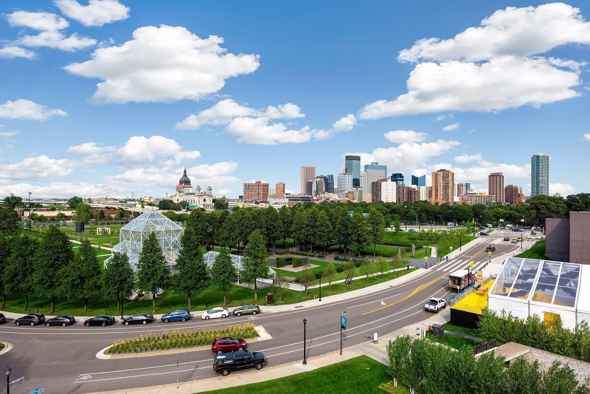 48 Groveland Terrace , Minneapolis, MN 55403