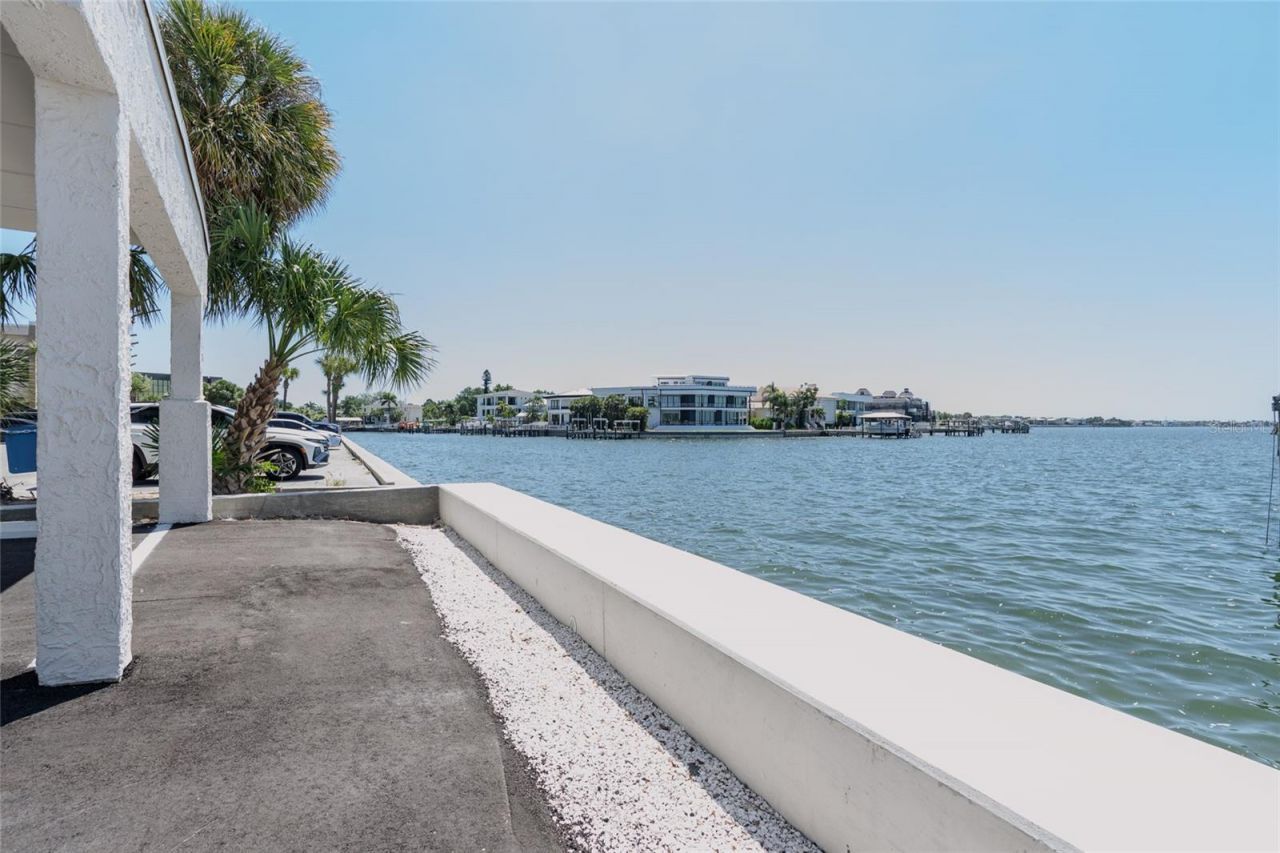 5700 Mariner Street, Unit 503A, Tampa, FL 33609 Photo