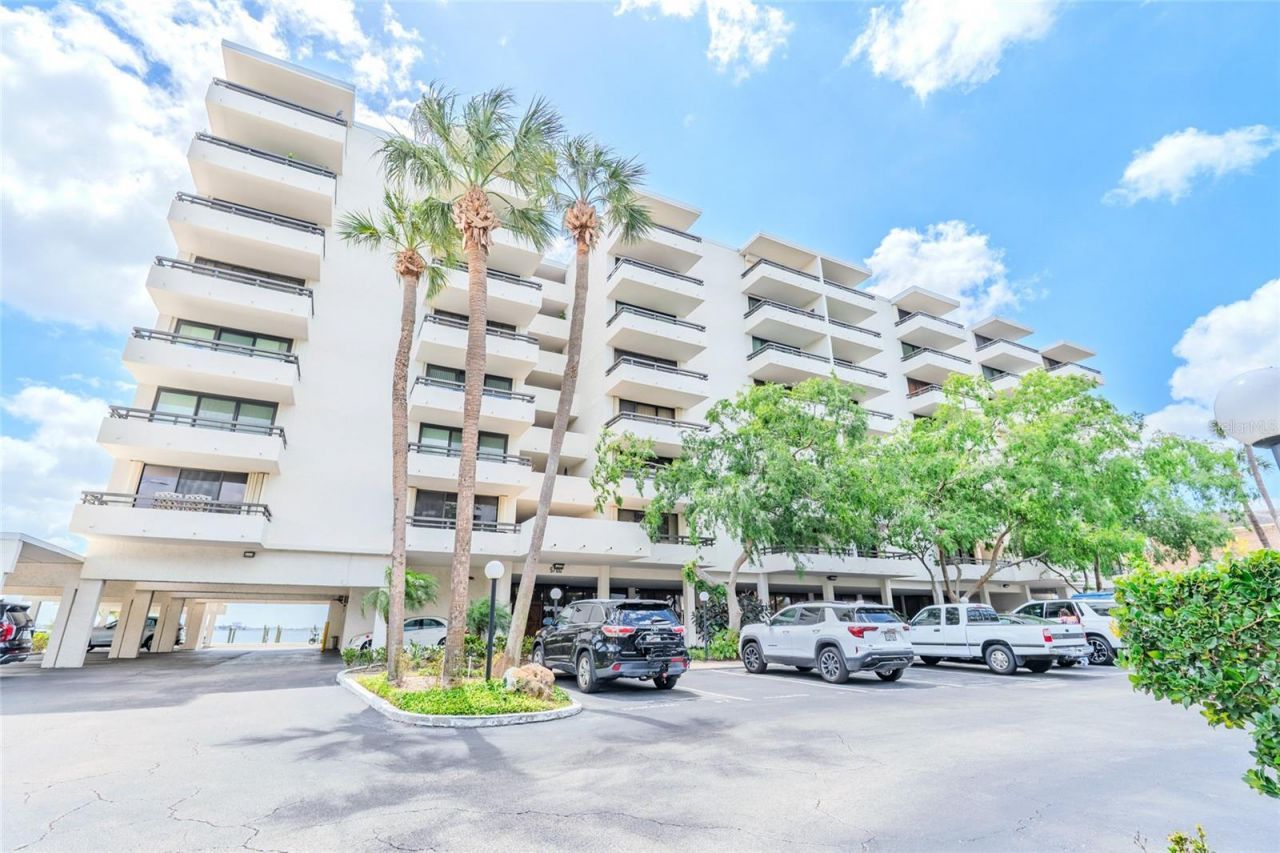 5700 Mariner Street, Unit 503A, Tampa, FL 33609 Photo