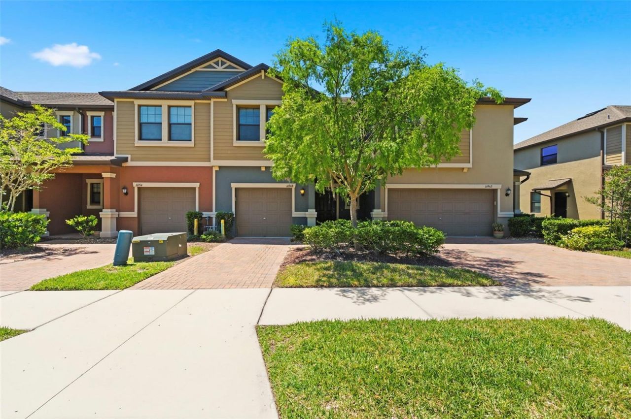 16948 Storyline Dr, Land O Lakes, FL 34638 Main Photo