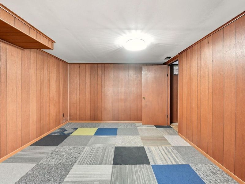 5366 Yorkshire Vill Lane, Unit # B-22, Columbus, OH 43232 Photo 20