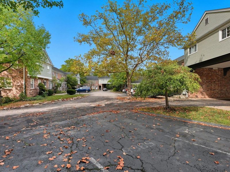 5366 Yorkshire Vill Lane, Unit # B-22, Columbus, OH 43232 Photo 23