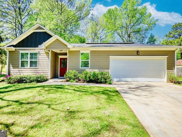 6967 Knollwood Drive, Morrow, GA 30260