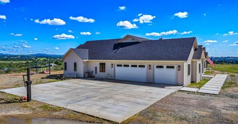 5564 Meagan Ln, Burson, CA 95225 Photo