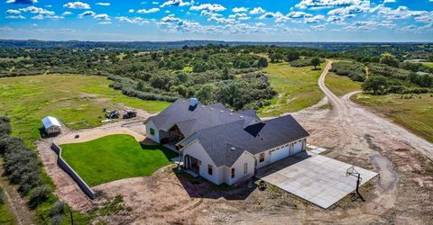 5564 Meagan Ln, Burson, CA 95225 Photo