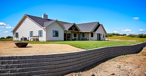 5564 Meagan Ln, Burson, CA 95225 Photo