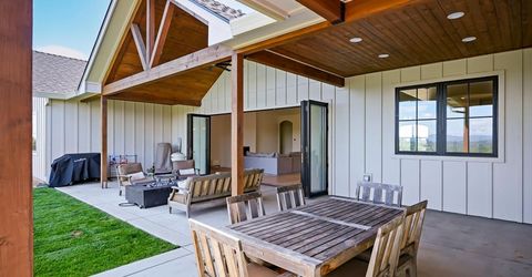 5564 Meagan Ln, Burson, CA 95225 Photo