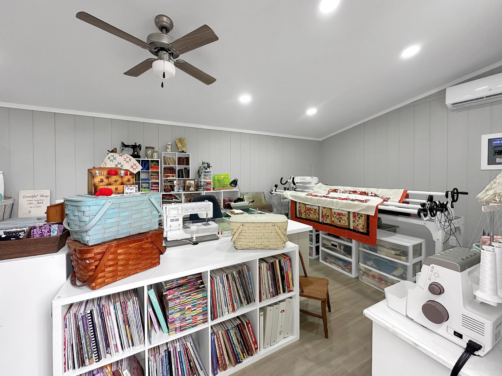 788 Van Dyke Grove Rd, Paris, TN 38242 Main Photo