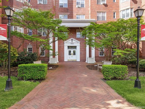 7636 113th Street, Unit 6M, Forest Hills, NY 11375