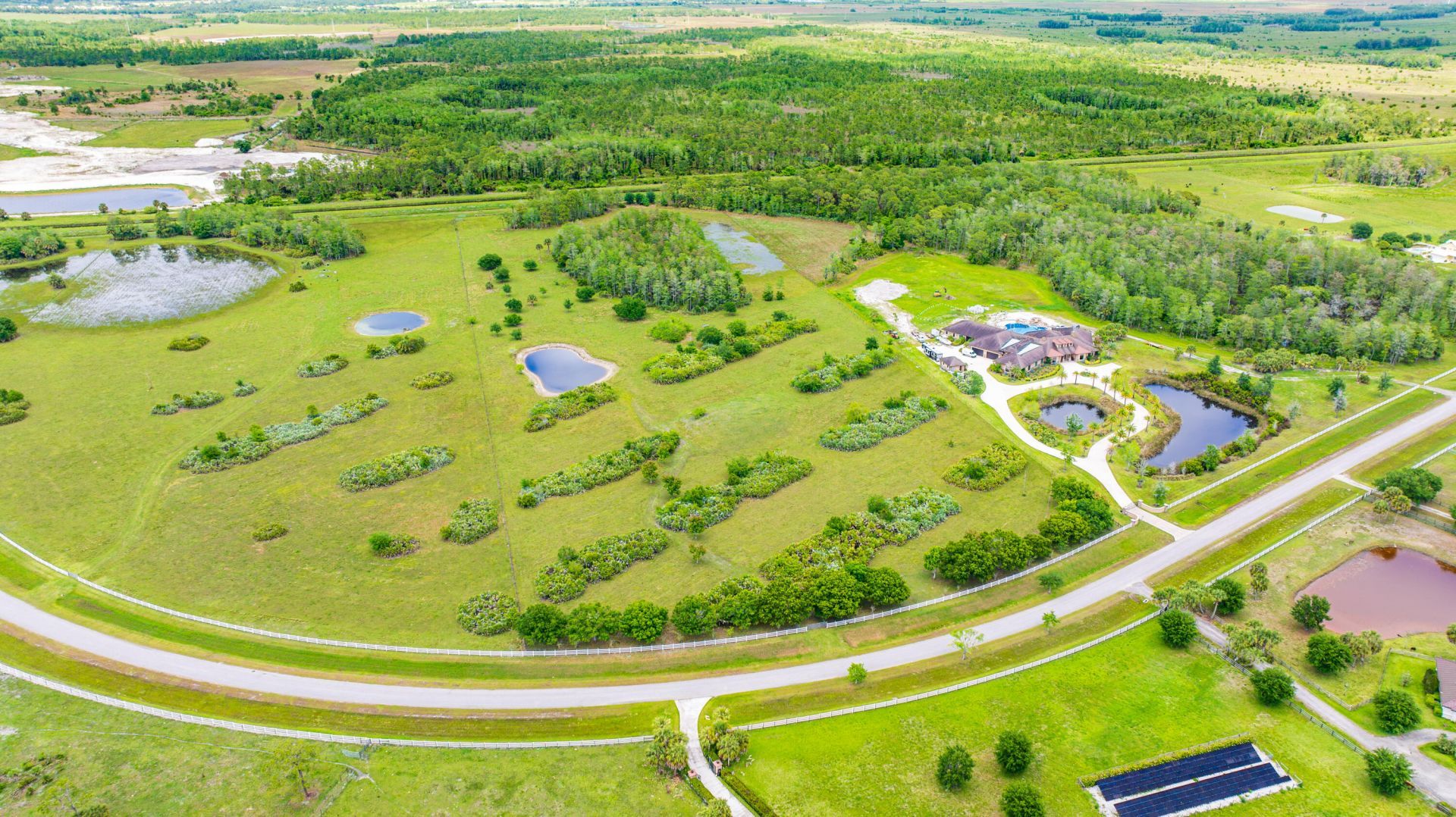 2097 SW Trailside Path, Stuart, FL 34997 Photo