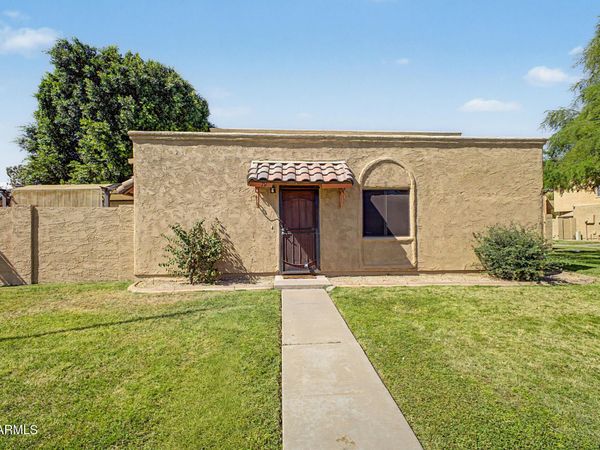 948 S ALMA SCHOOL Road, Unit 79, Mesa, AZ 85210