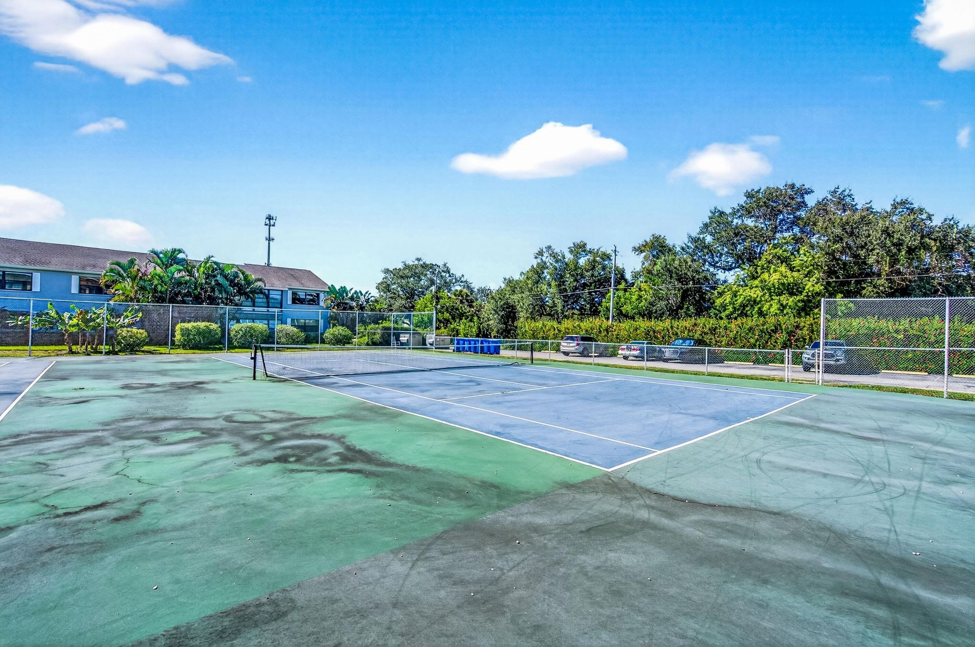 1901 Indian River Boulevard, Unit 105-e, Vero Beach, FL 32960 Photo