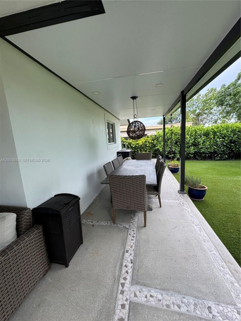 18620 NW 47th Ct, Miami Gardens, FL 33055 Photo