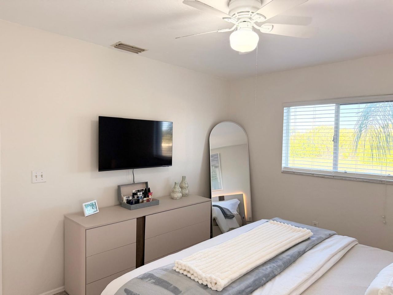 5027 SW 16th Place, Unit 102, Cape Coral, FL 33914 Photo