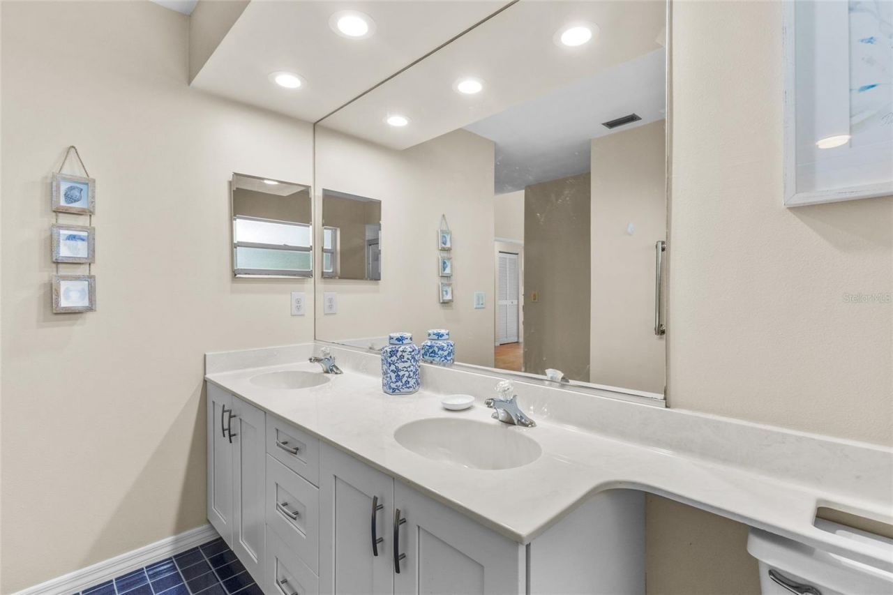 138 Southampton Place S, Unit # 357, Venice, FL 34293 Photo