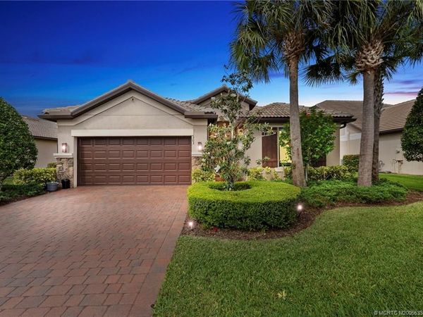 303 SE Courances Drive, Port St Lucie, FL 34984