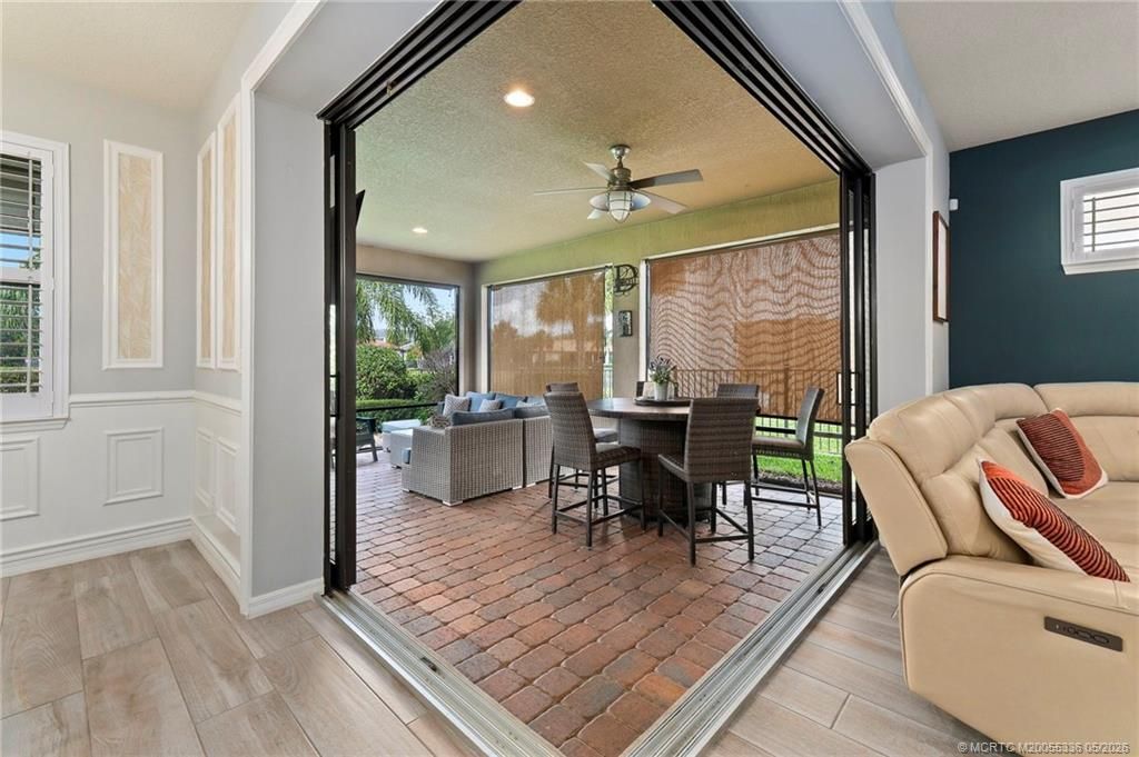 303 SE Courances Drive, Port Saint Lucie, FL 34984 Photo