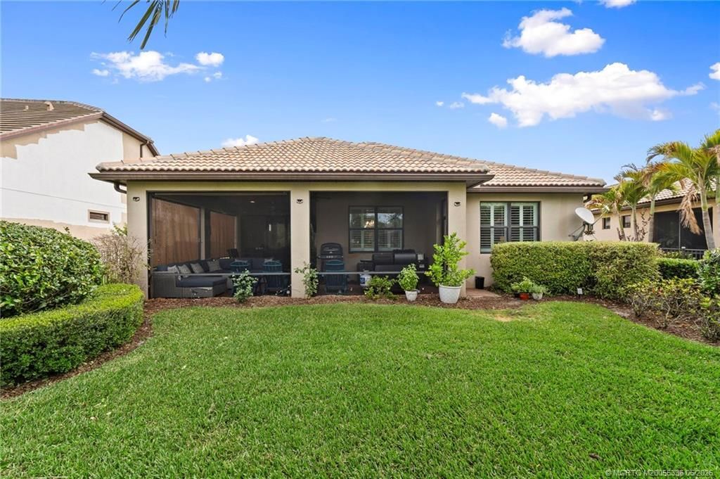 303 SE Courances Drive, Port Saint Lucie, FL 34984 Photo