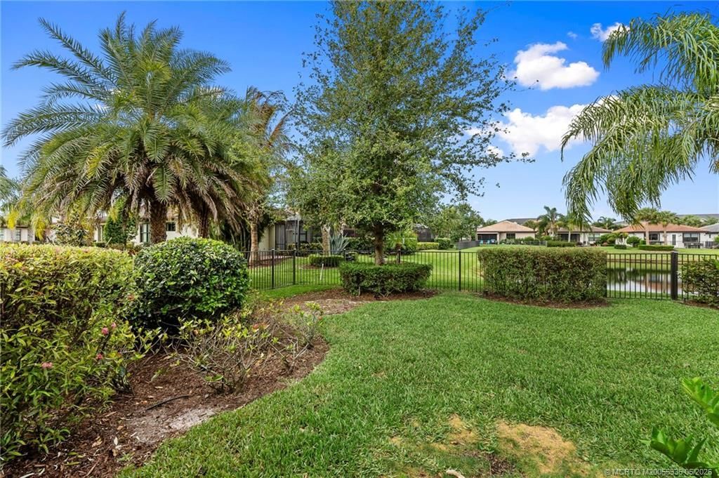 303 SE Courances Drive, Port Saint Lucie, FL 34984 Photo