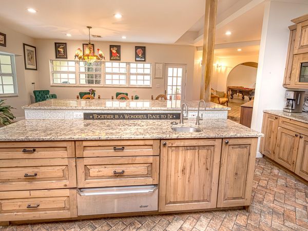 2221 SW 28th Way, Fort Lauderdale, FL 33312