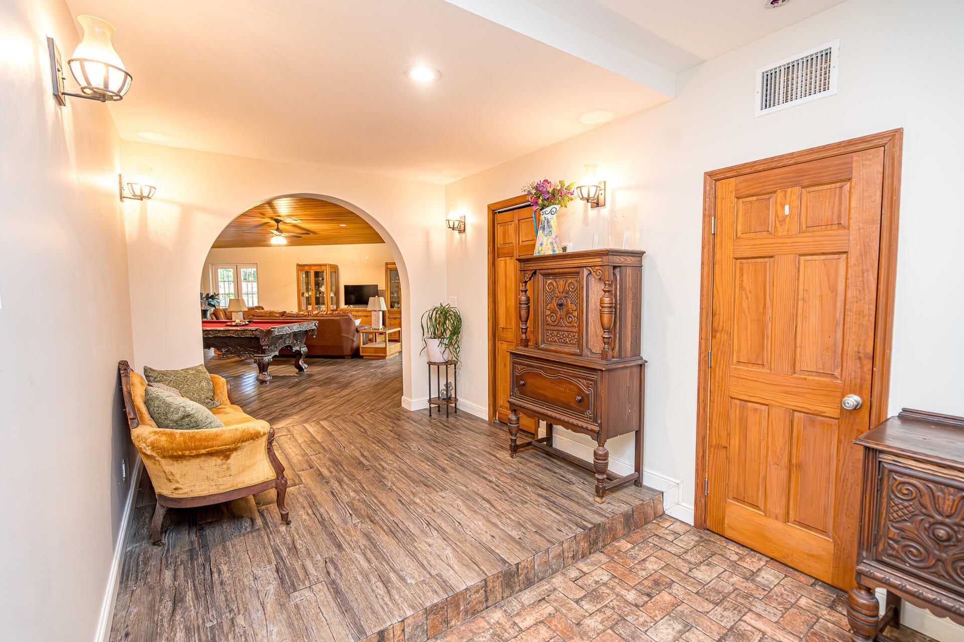 2221 SW 28th Way, Fort Lauderdale, FL 33312 Photo