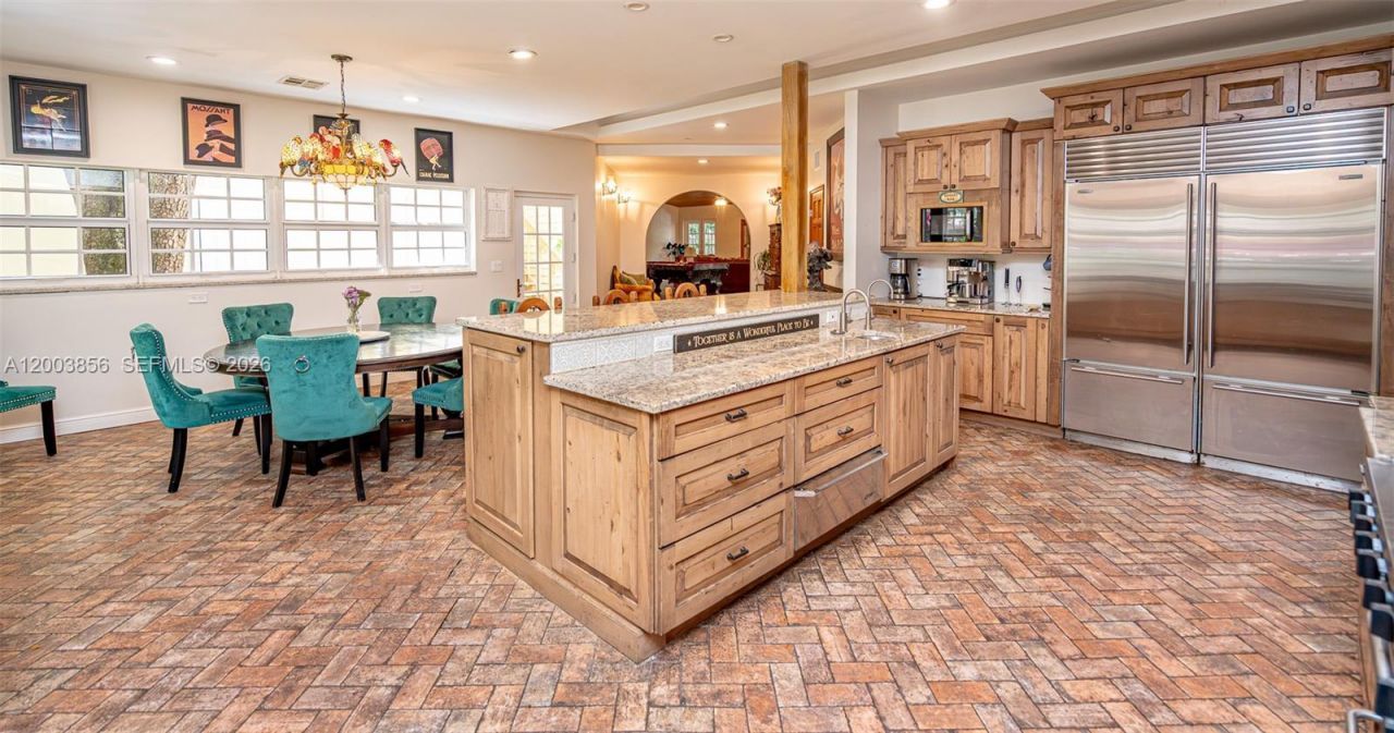 2221 SW 28th Way, Fort Lauderdale, FL 33312 Photo