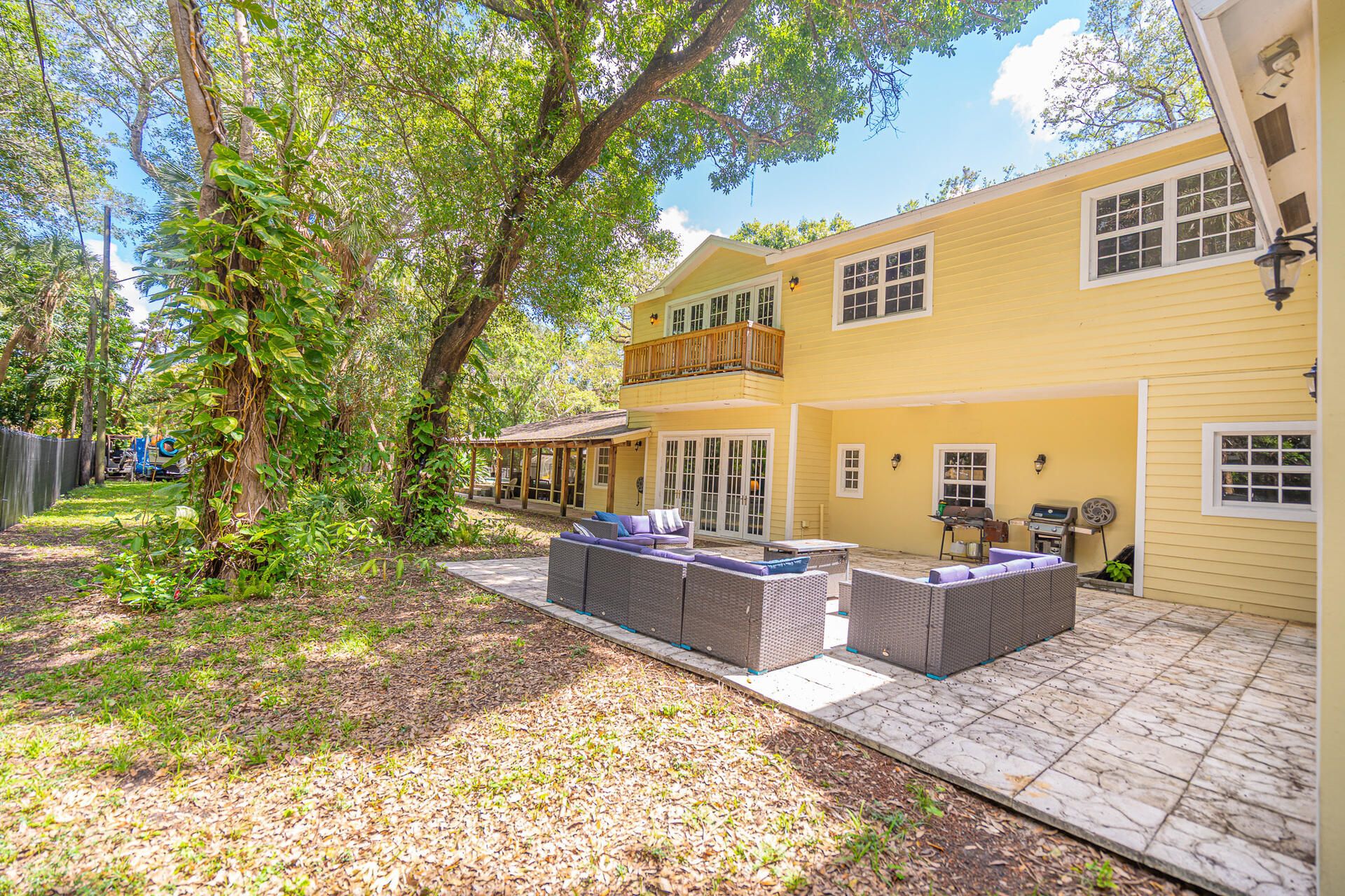 2221 SW 28th Way, Fort Lauderdale, FL 33312 Photo