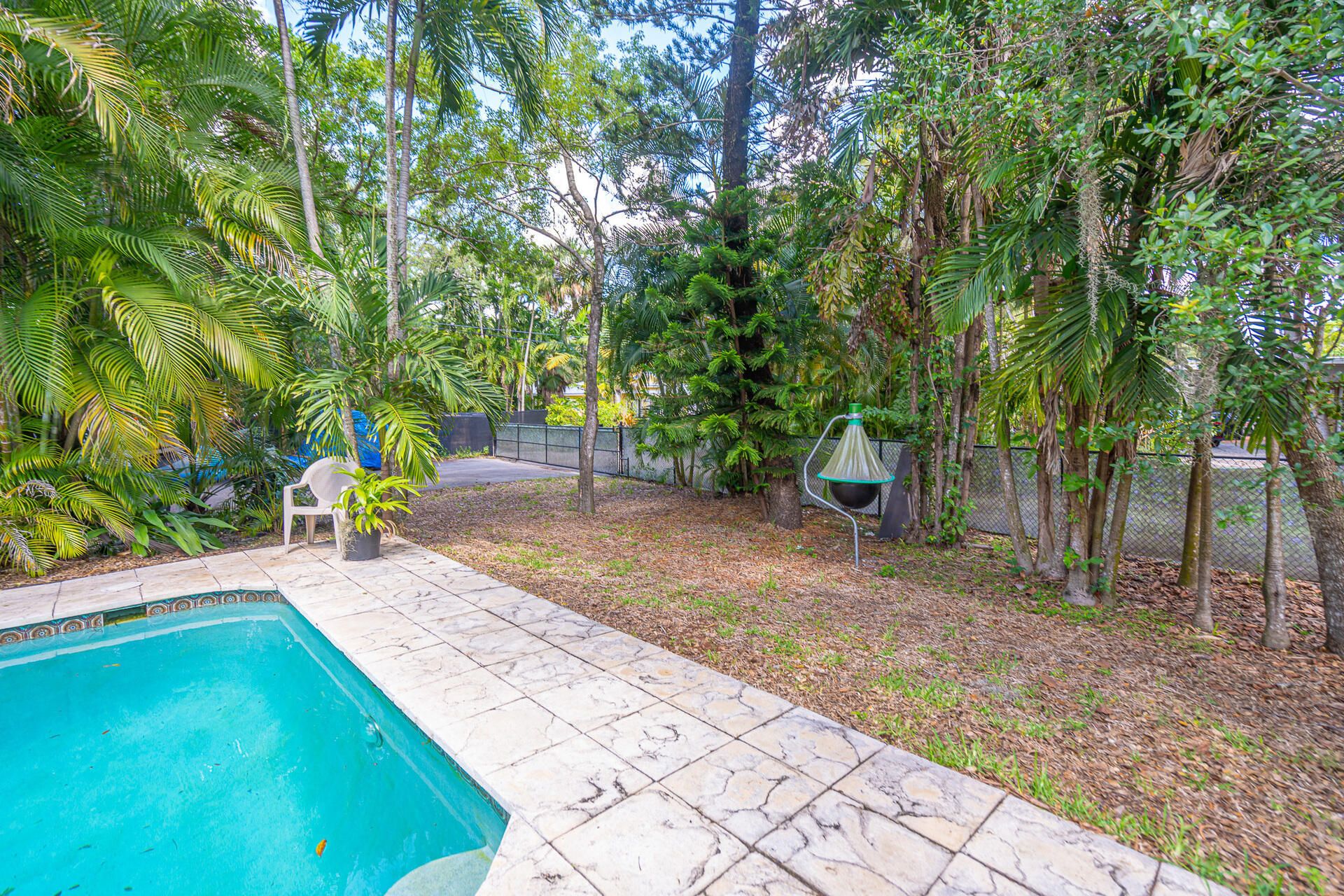 2221 SW 28th Way, Fort Lauderdale, FL 33312 Photo