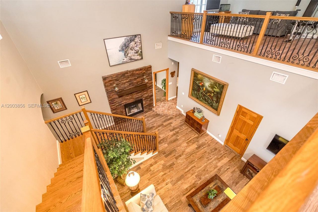 2221 SW 28th Way, Fort Lauderdale, FL 33312 Photo