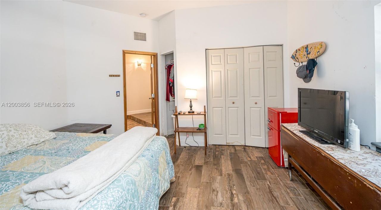 2221 SW 28th Way, Fort Lauderdale, FL 33312 Photo