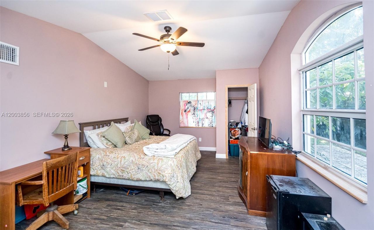 2221 SW 28th Way, Fort Lauderdale, FL 33312 Photo