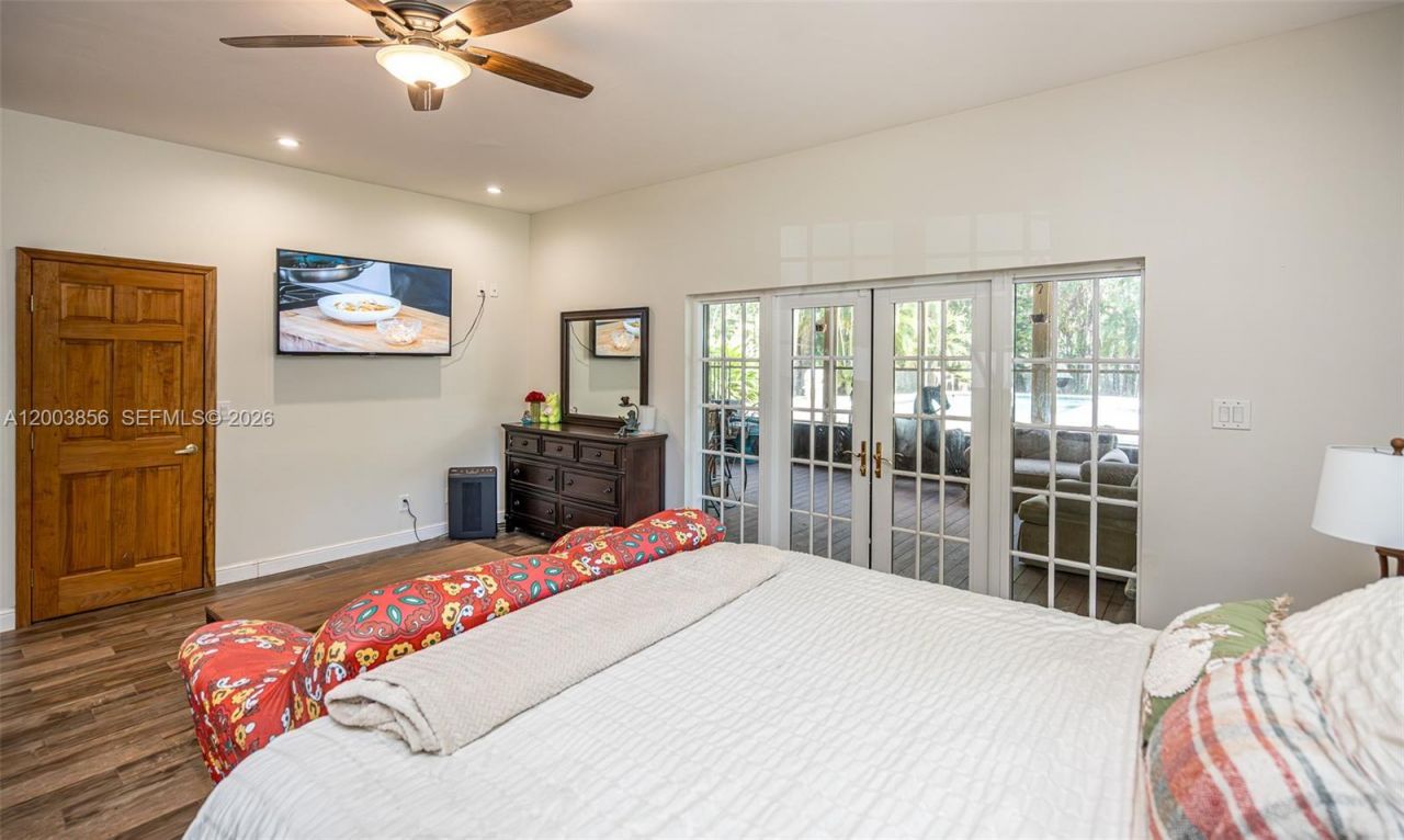 2221 SW 28th Way, Fort Lauderdale, FL 33312 Photo