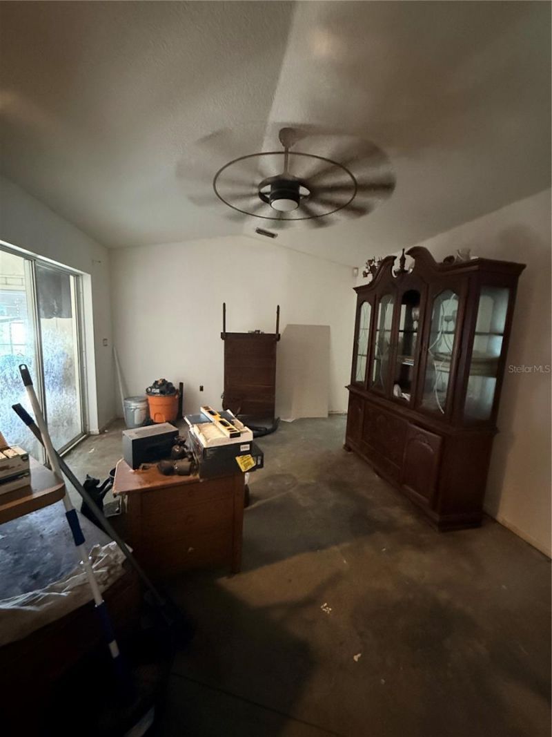 1104 67th Avenue W, Bradenton, FL 34207 Photo