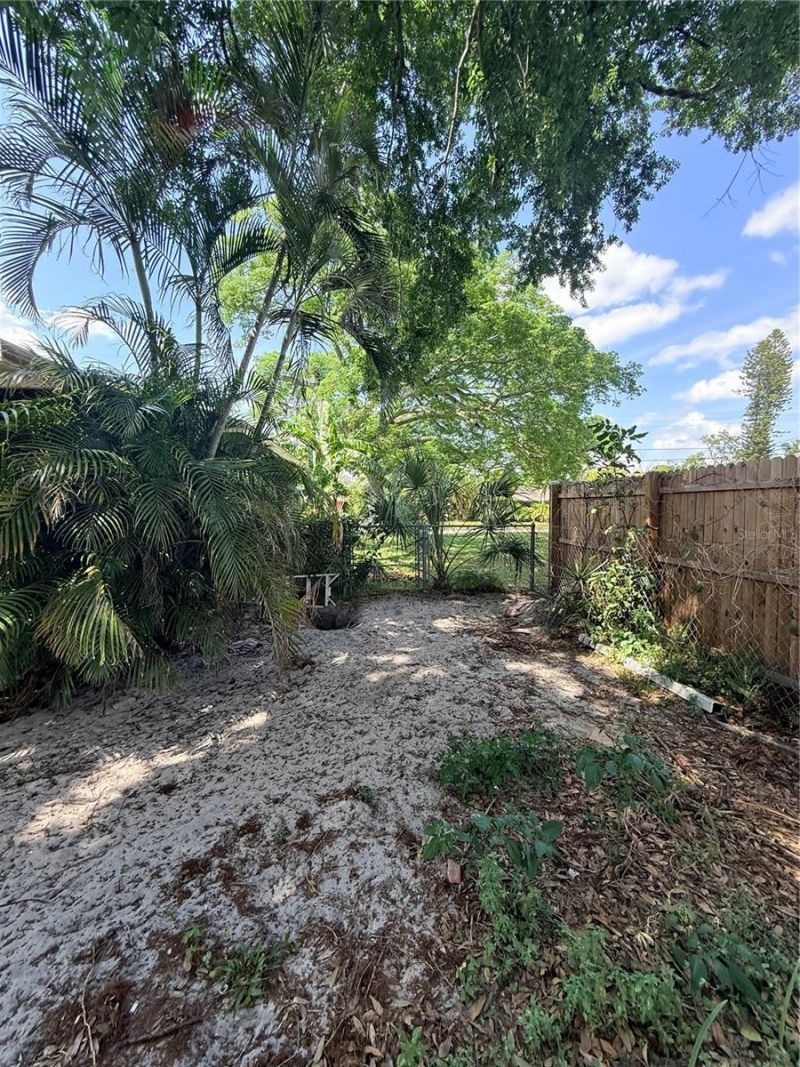 1104 67th Avenue W, Bradenton, FL 34207 Photo