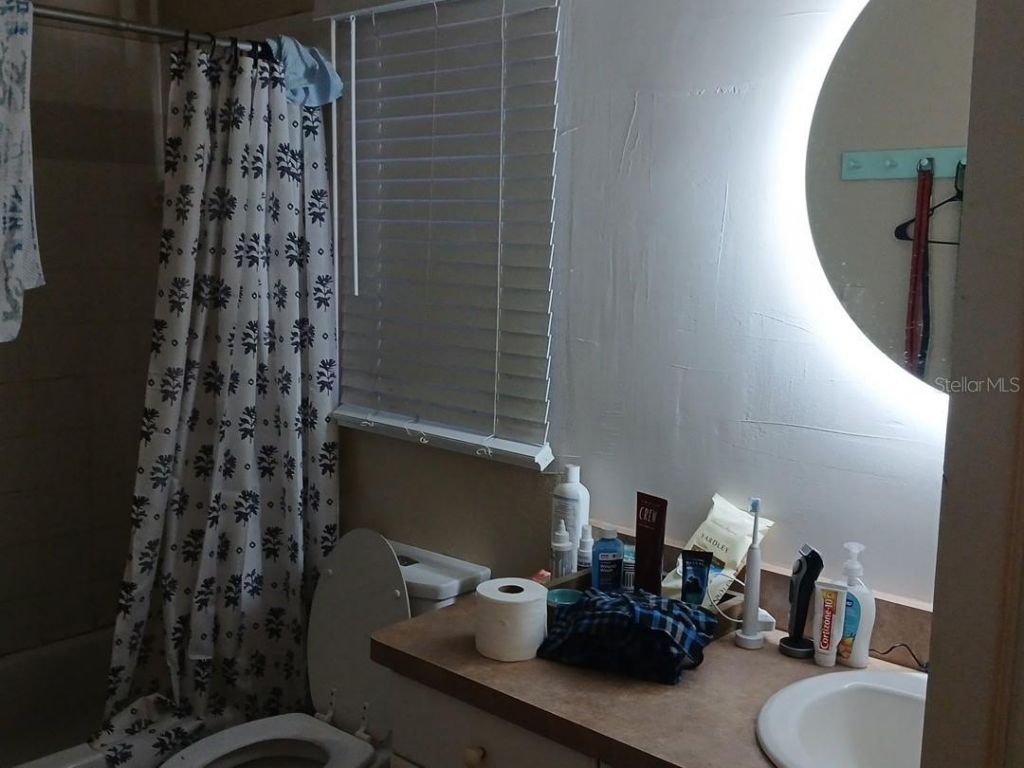 1104 67th Avenue W, Bradenton, FL 34207 Photo