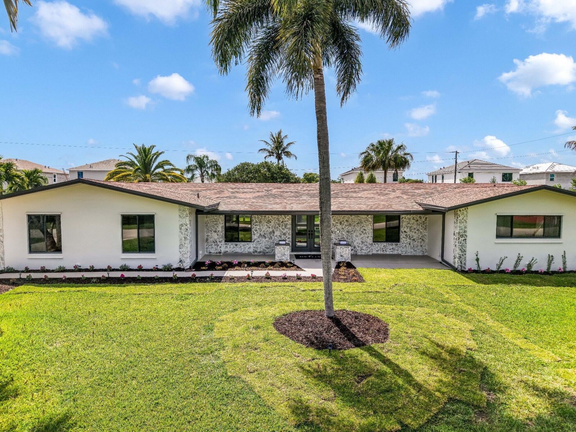4761 SW 72nd Avenue, Davie, FL 33314 Photo