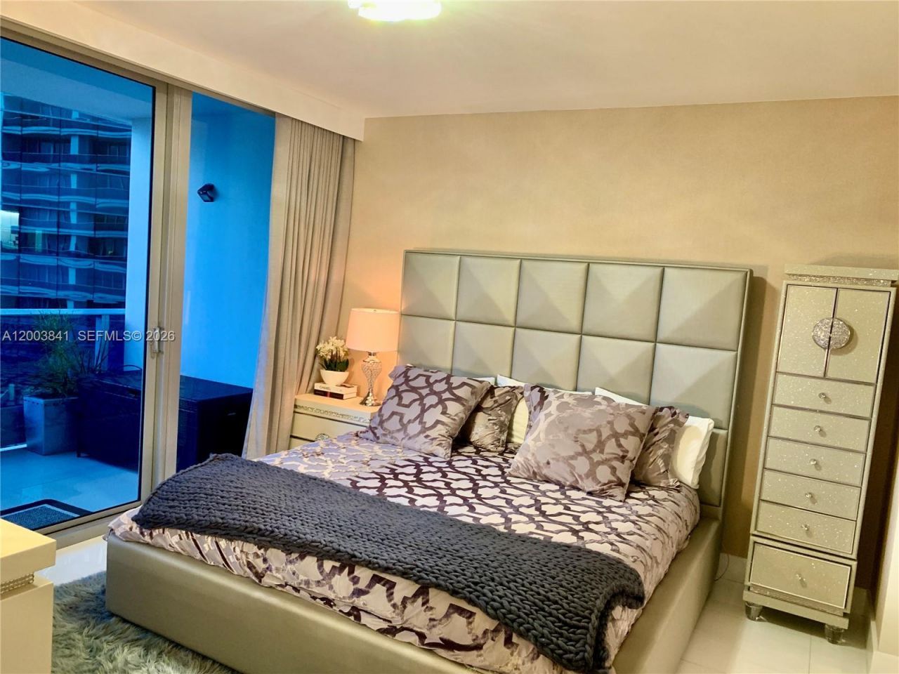 200 Biscayne Boulevard Way , Unit 4011, Miami, FL 33131 Photo