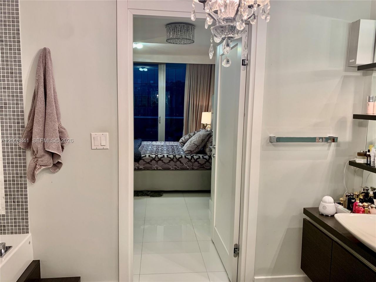 200 Biscayne Boulevard Way , Unit 4011, Miami, FL 33131 Photo