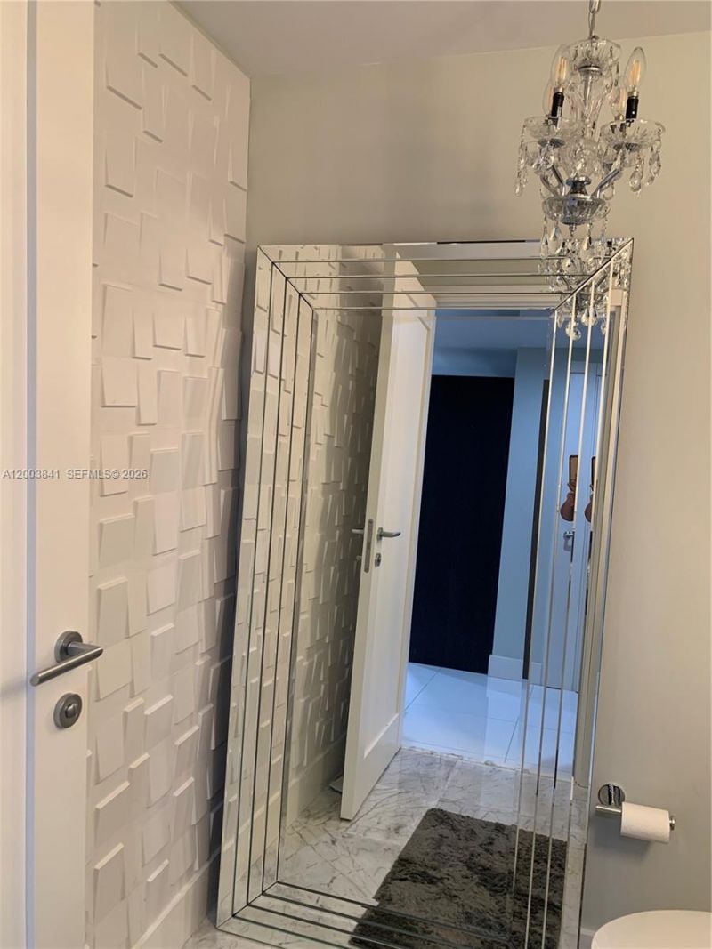 200 Biscayne Boulevard Way, Unit 4011, Miami, FL 33131 Photo