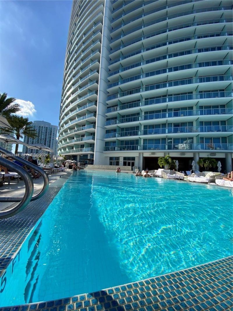 200 Biscayne Boulevard Way, Unit 4011, Miami, FL 33131 Photo
