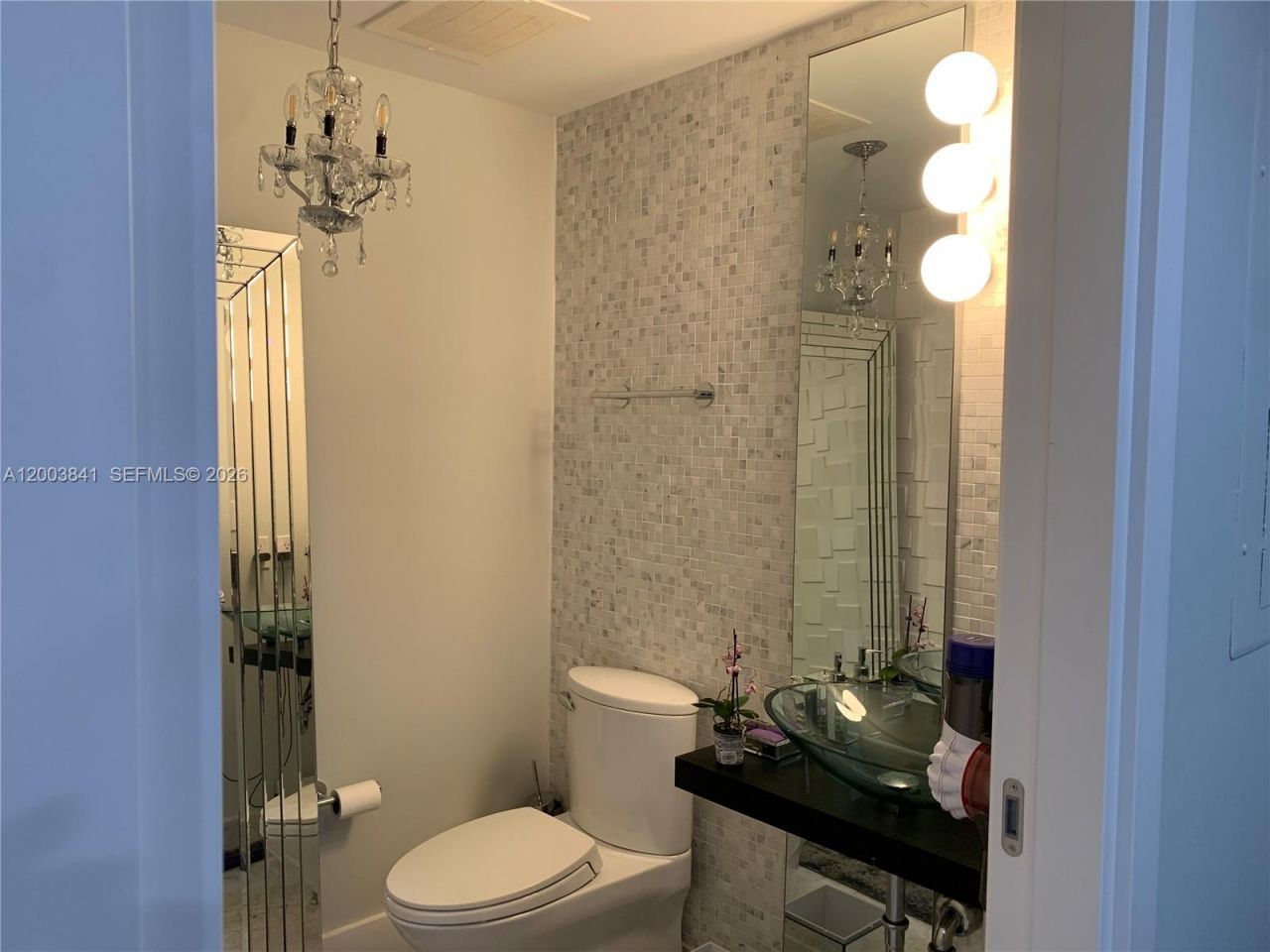 200 Biscayne Boulevard Way , Unit 4011, Miami, FL 33131 Photo