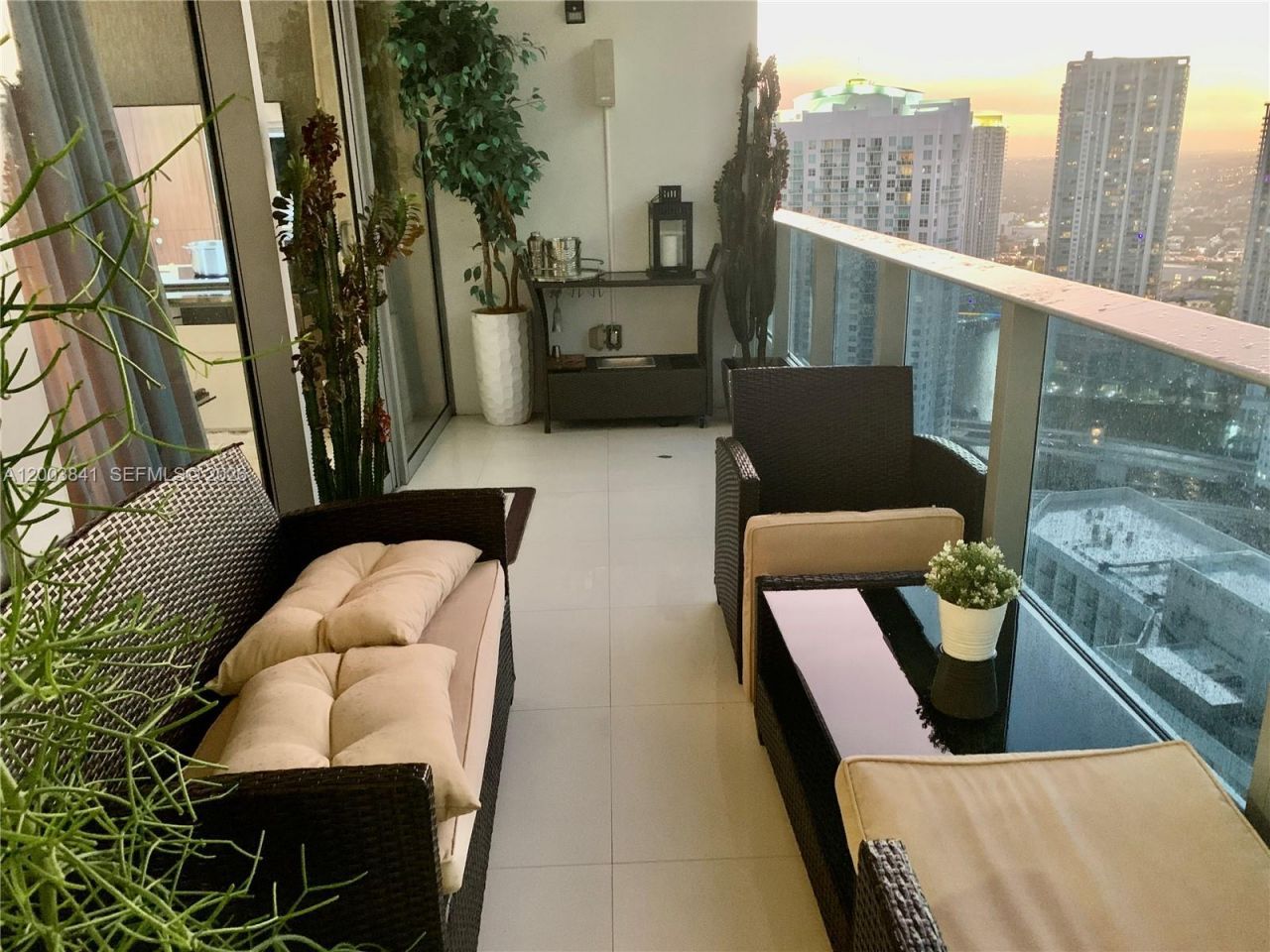 200 Biscayne Boulevard Way , Unit 4011, Miami, FL 33131 Photo