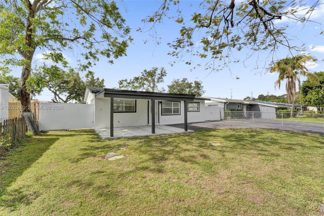 6442 Oak St, Hollywood, FL 33024 Photo