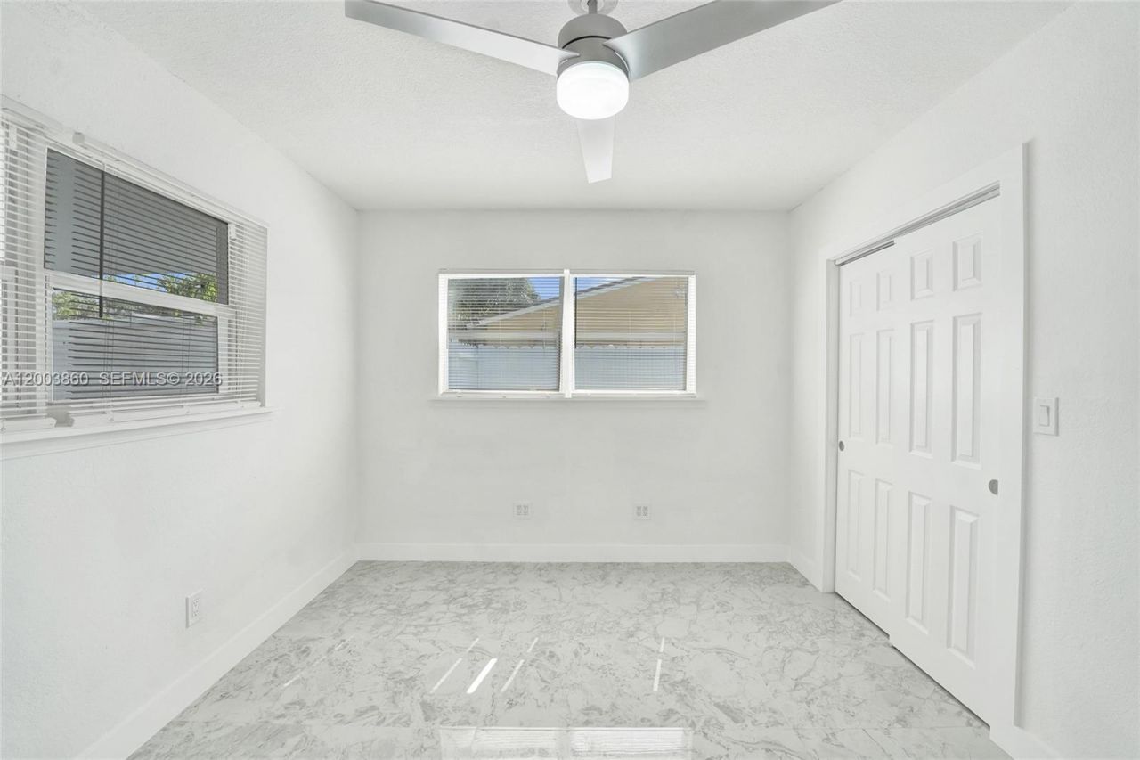 6442 Oak St, Hollywood, FL 33024 Photo
