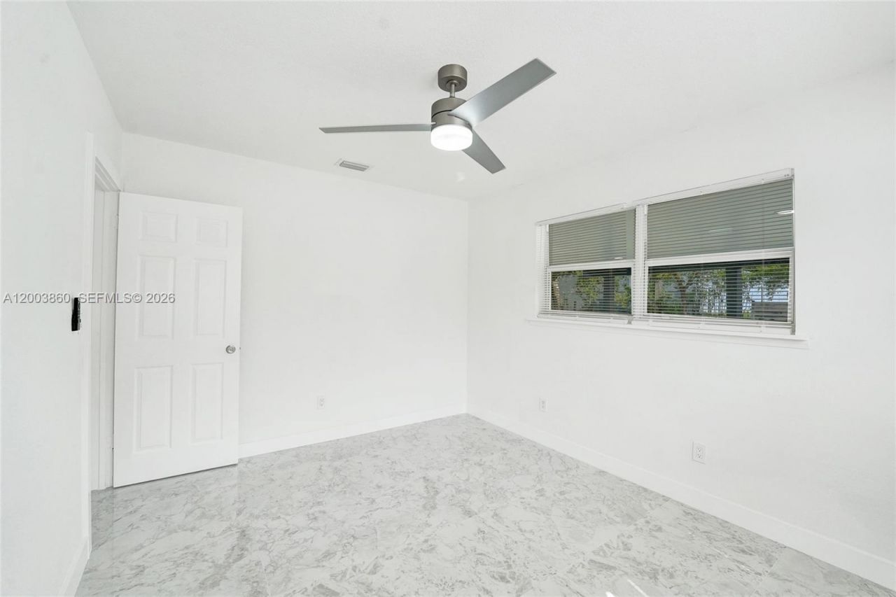 6442 Oak St, Hollywood, FL 33024 Photo